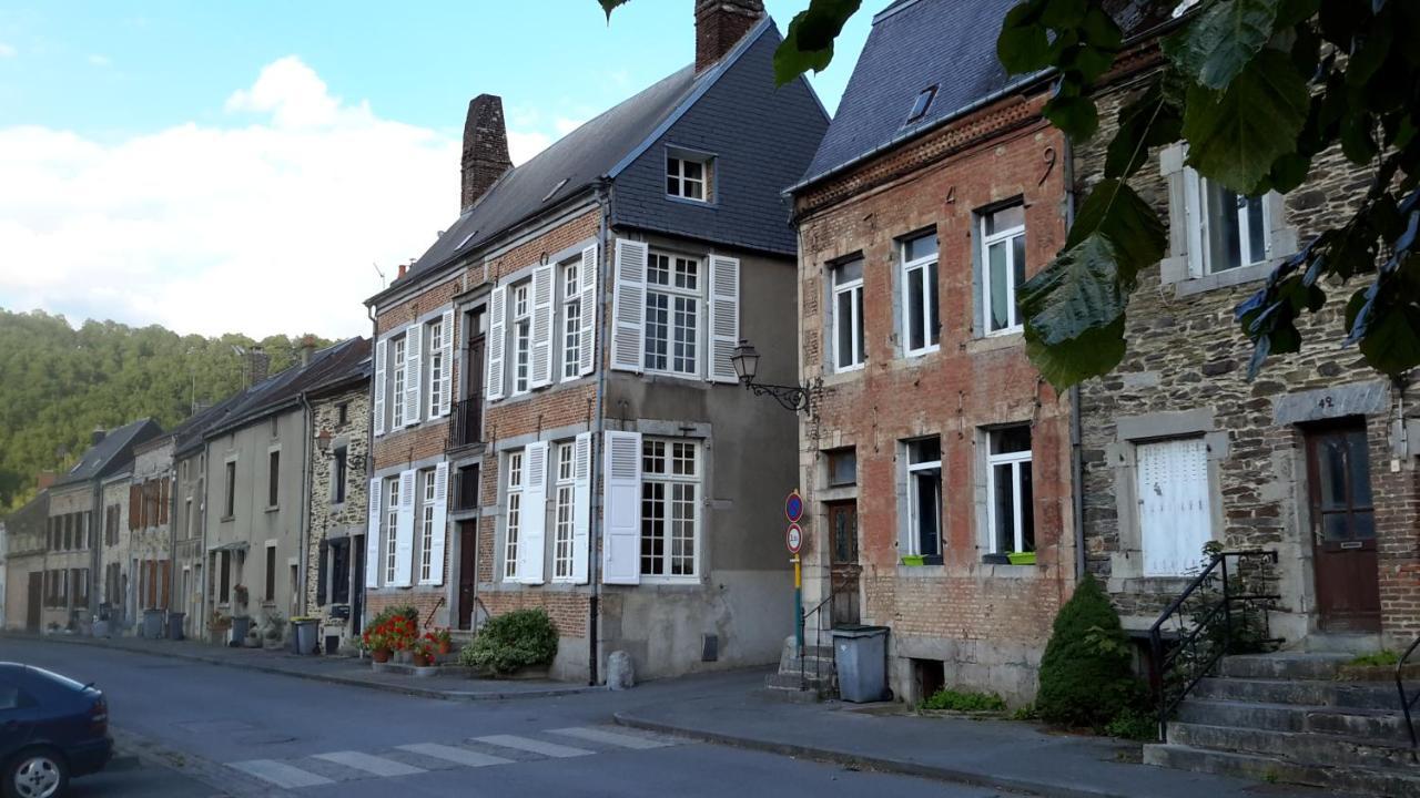 Villa Huize Carmélites à Fumay Extérieur photo